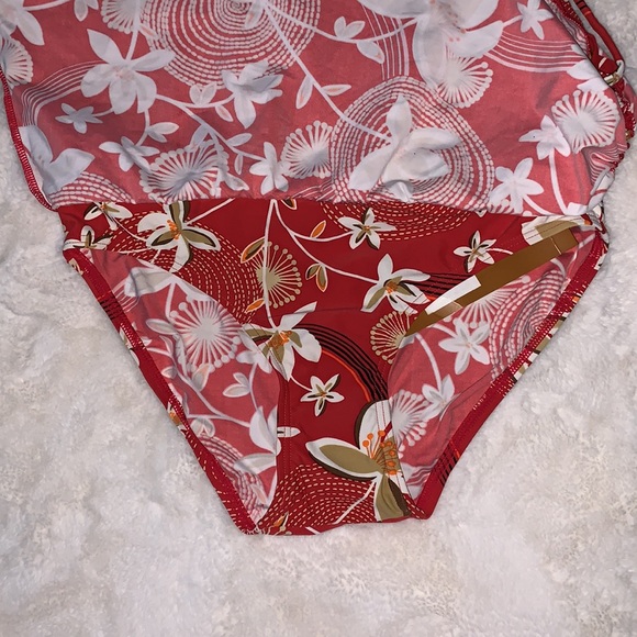 Swim Panty with Attached Flirty Skirt - Picture 5 of 6